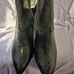 Guess heeled shoe boot brand new size 10m